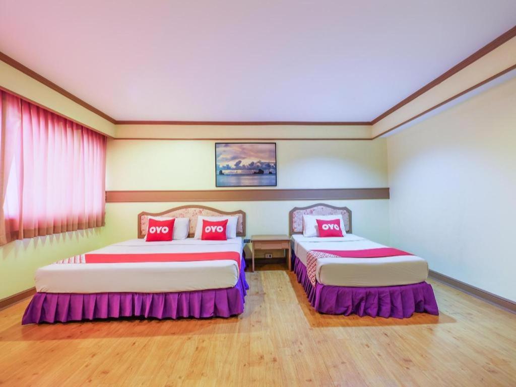 Oyo 565 Trang Hotel Eksteriør billede