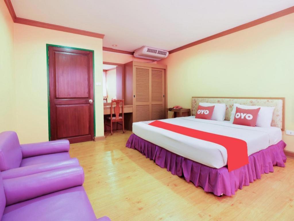 Oyo 565 Trang Hotel Eksteriør billede